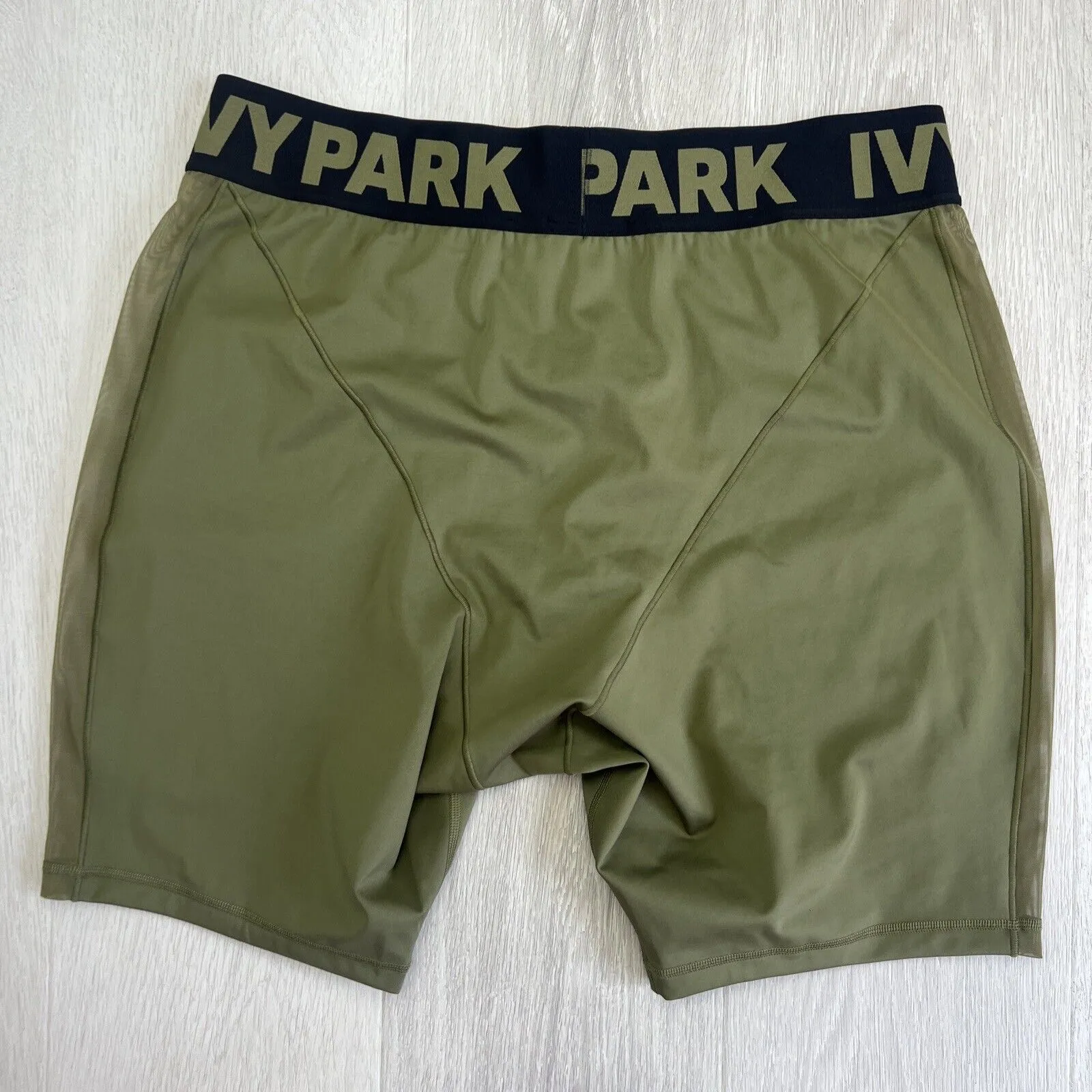 adidas x Ivy park Womens Olive Green Bike Shorts Size 3XL