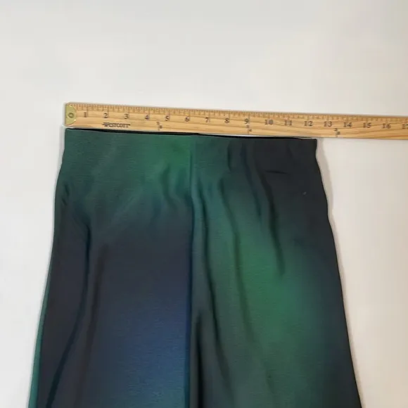 Aritzia Babaton Slip Skirt Size 4 Midi Green Navy Black Print EUC