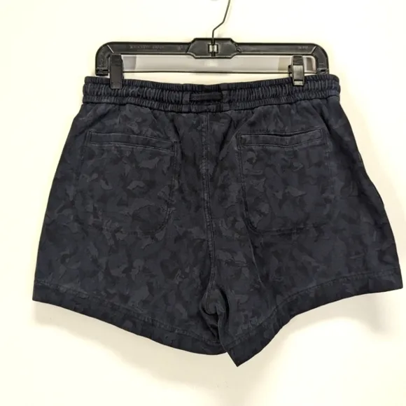 Athleta Navy Camo Farallon Shorts Drawstring  Organic Cotton 12
