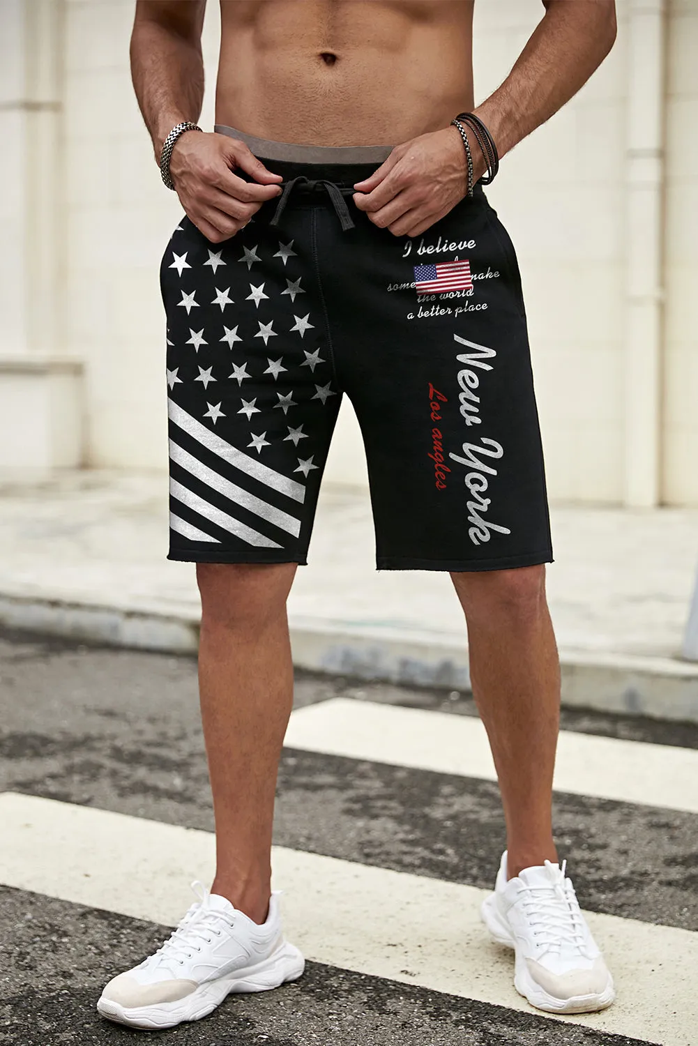 Black American Flag Letter Graphic Print Drawstring Men's Casual Shorts