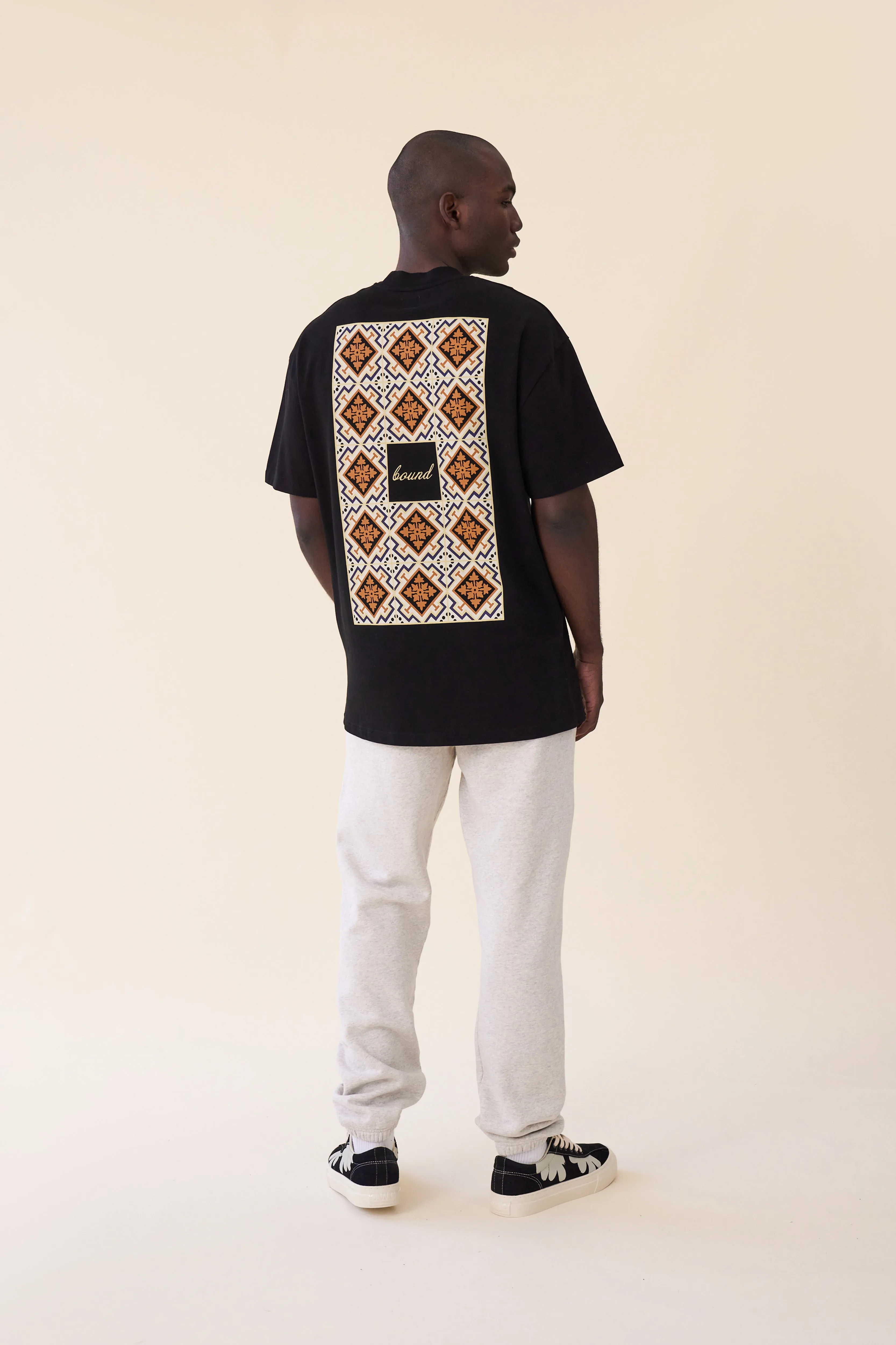 bound 'Porto Azulejos' Tee - Black
