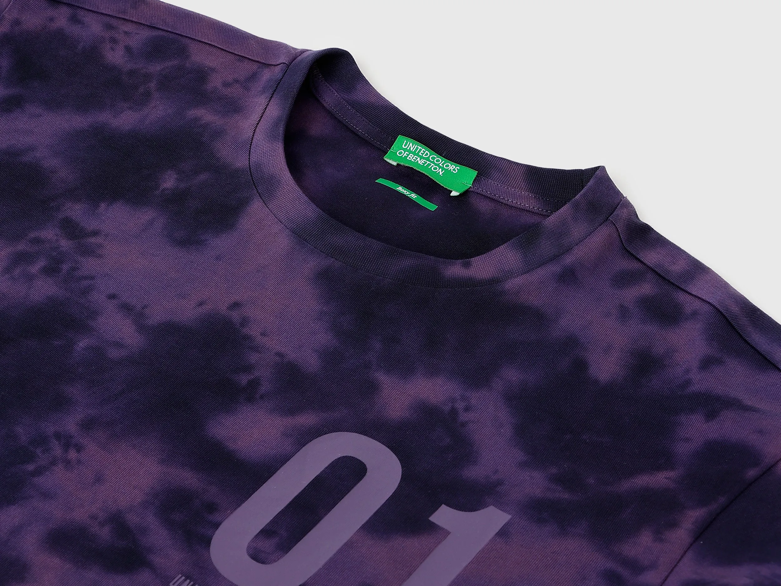 Boxy Fit Round Neck Tie & Dye T-Shirts