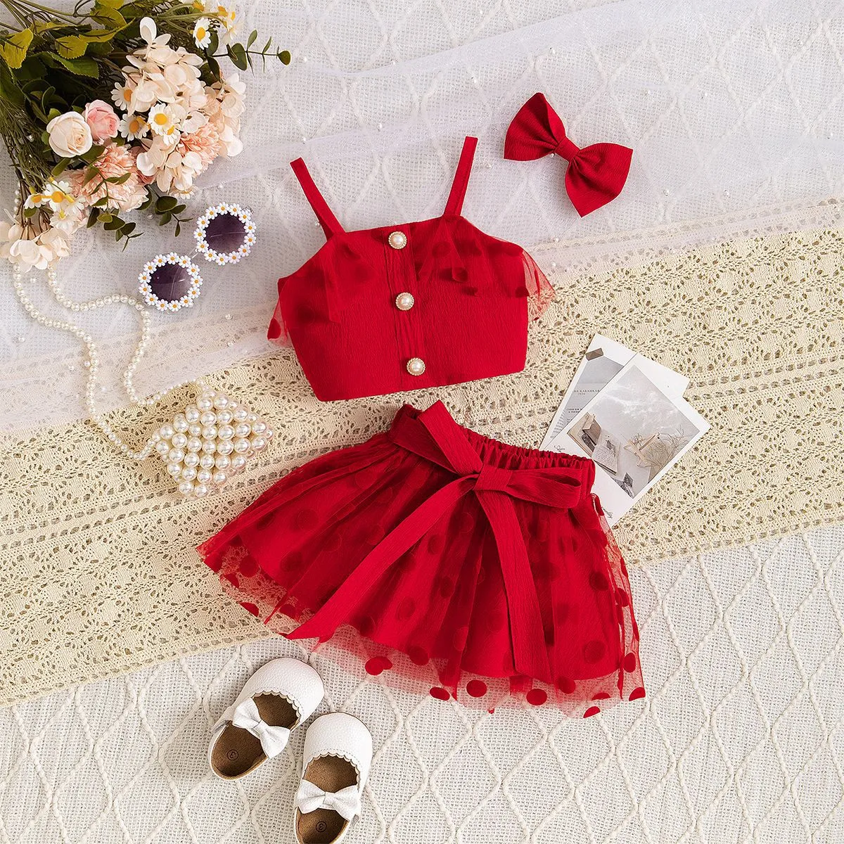 Children, fashionable polka dot camisole vests, mesh skirts, multi-piece suits