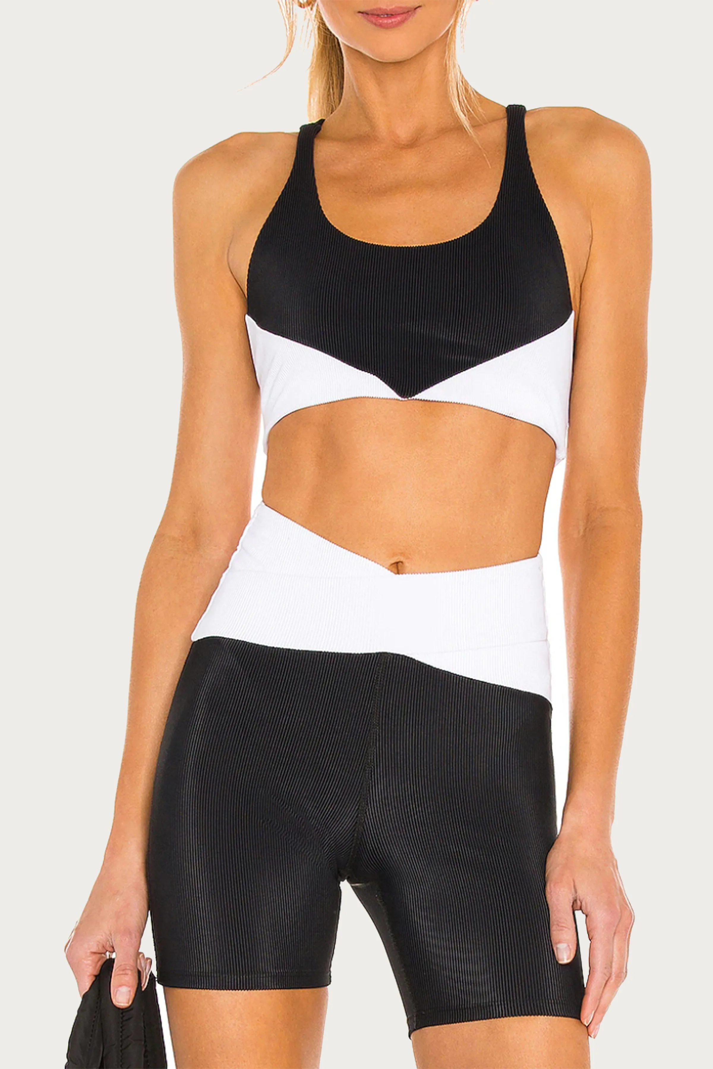 CORA BIKER SHORTS 6"