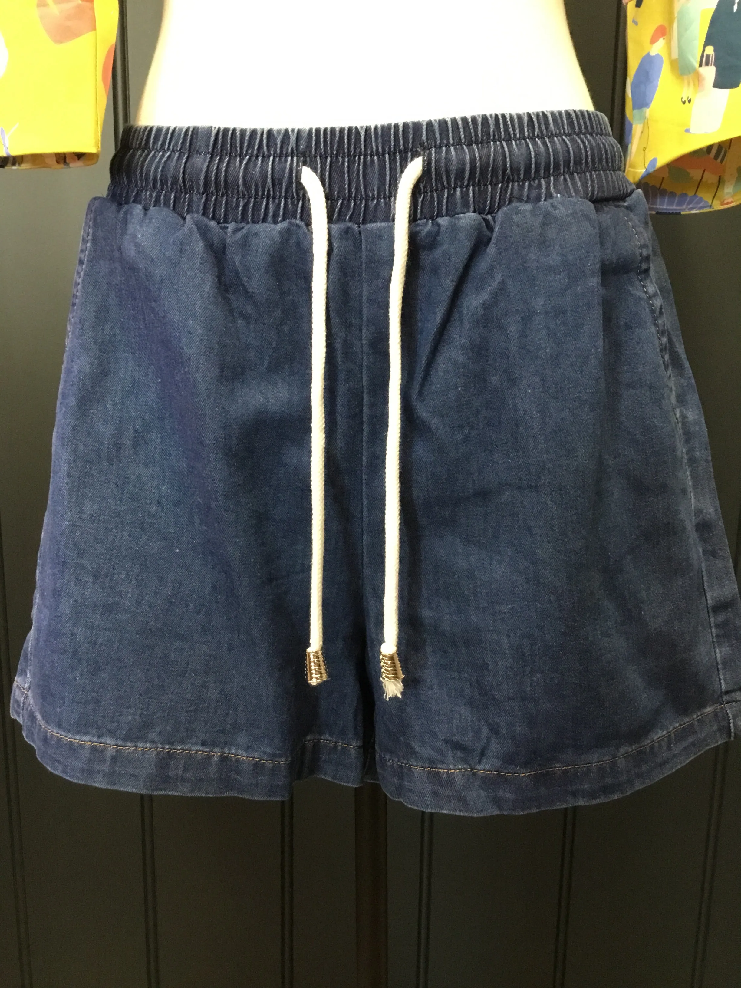 Elastic Drawstring Denim Shorts