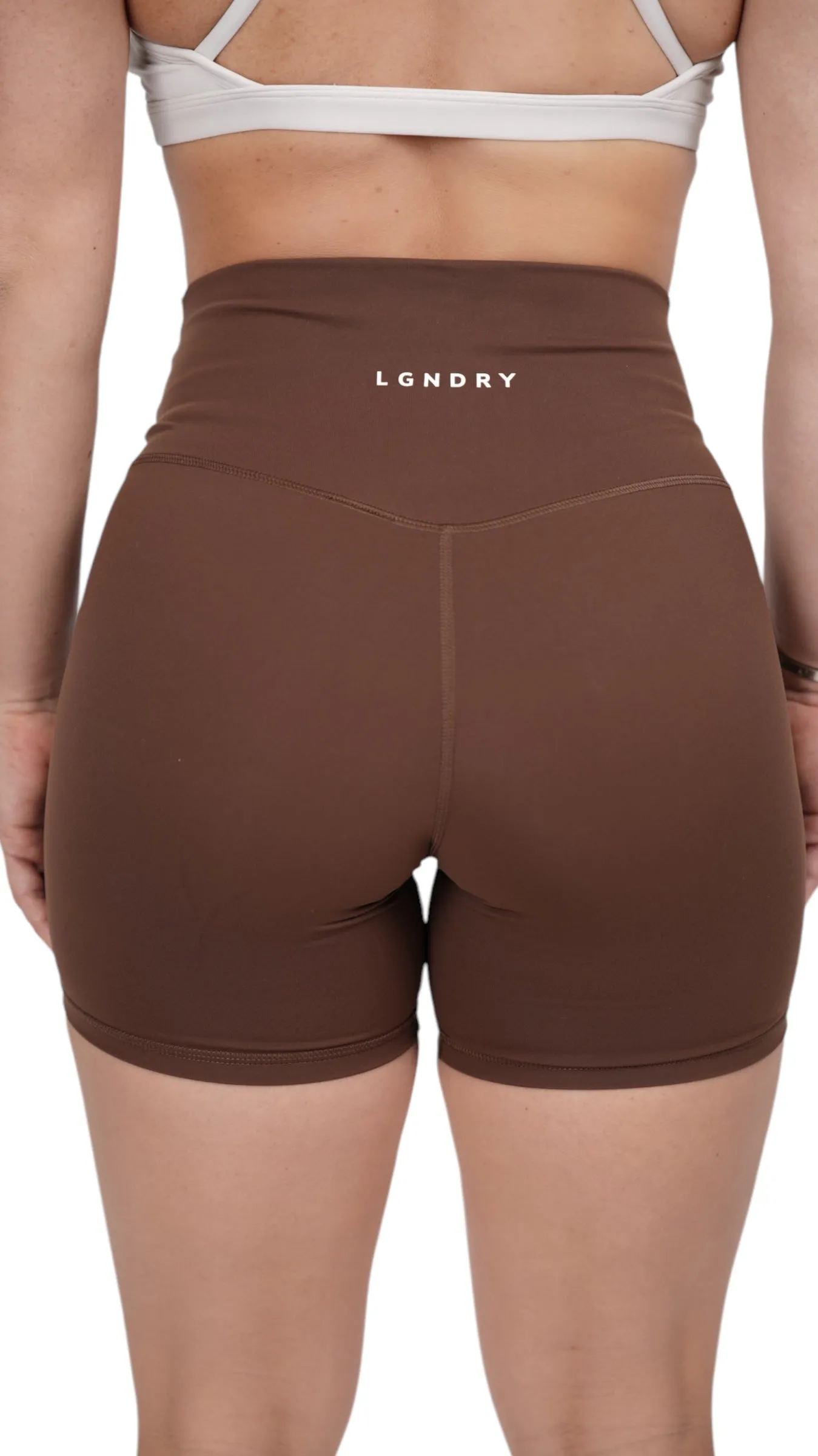 ESSENTIAL LEGEND BIKER SHORTS 6"
