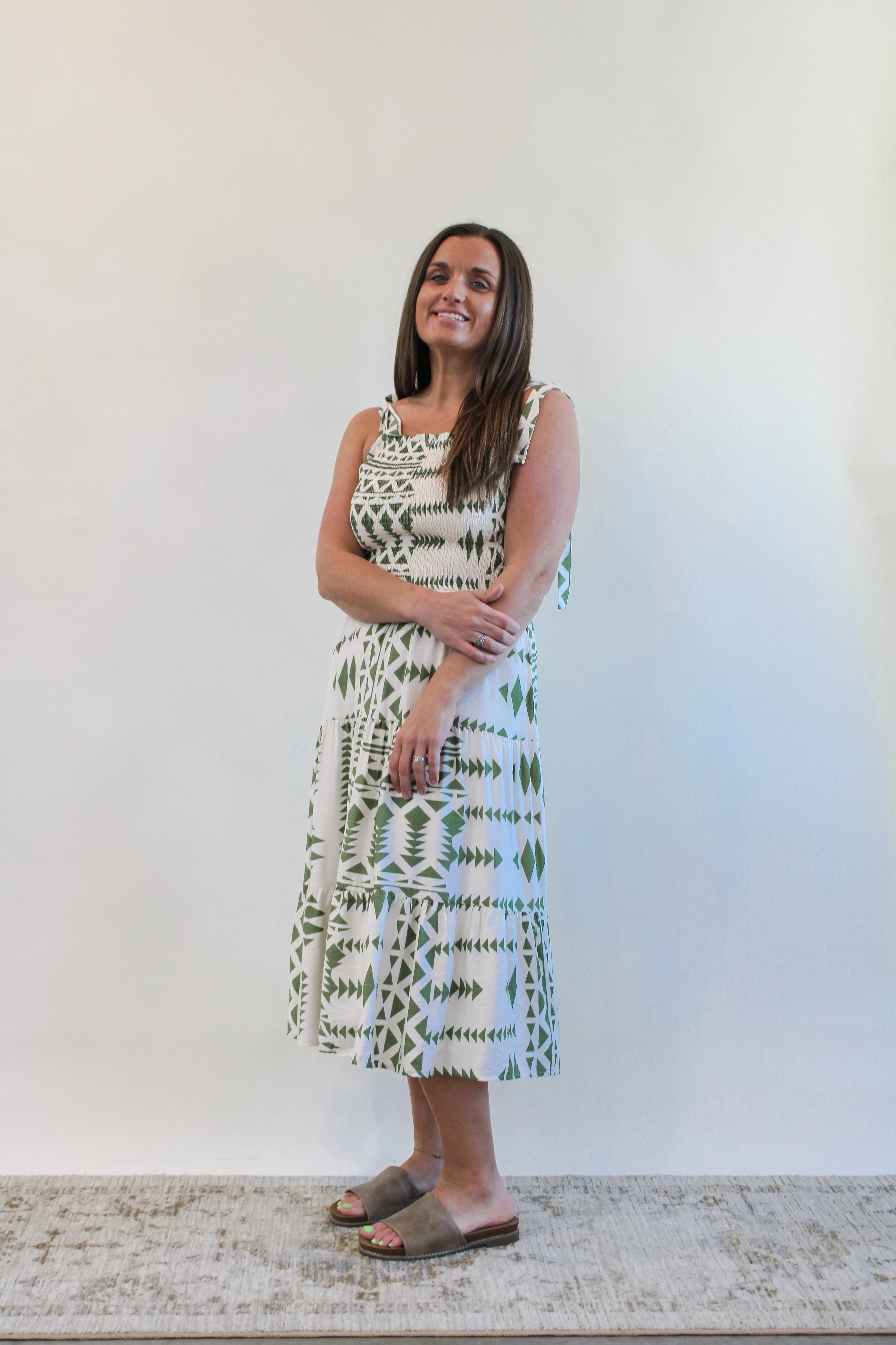 FIN SMOCKED GEOMETRIC DRESS