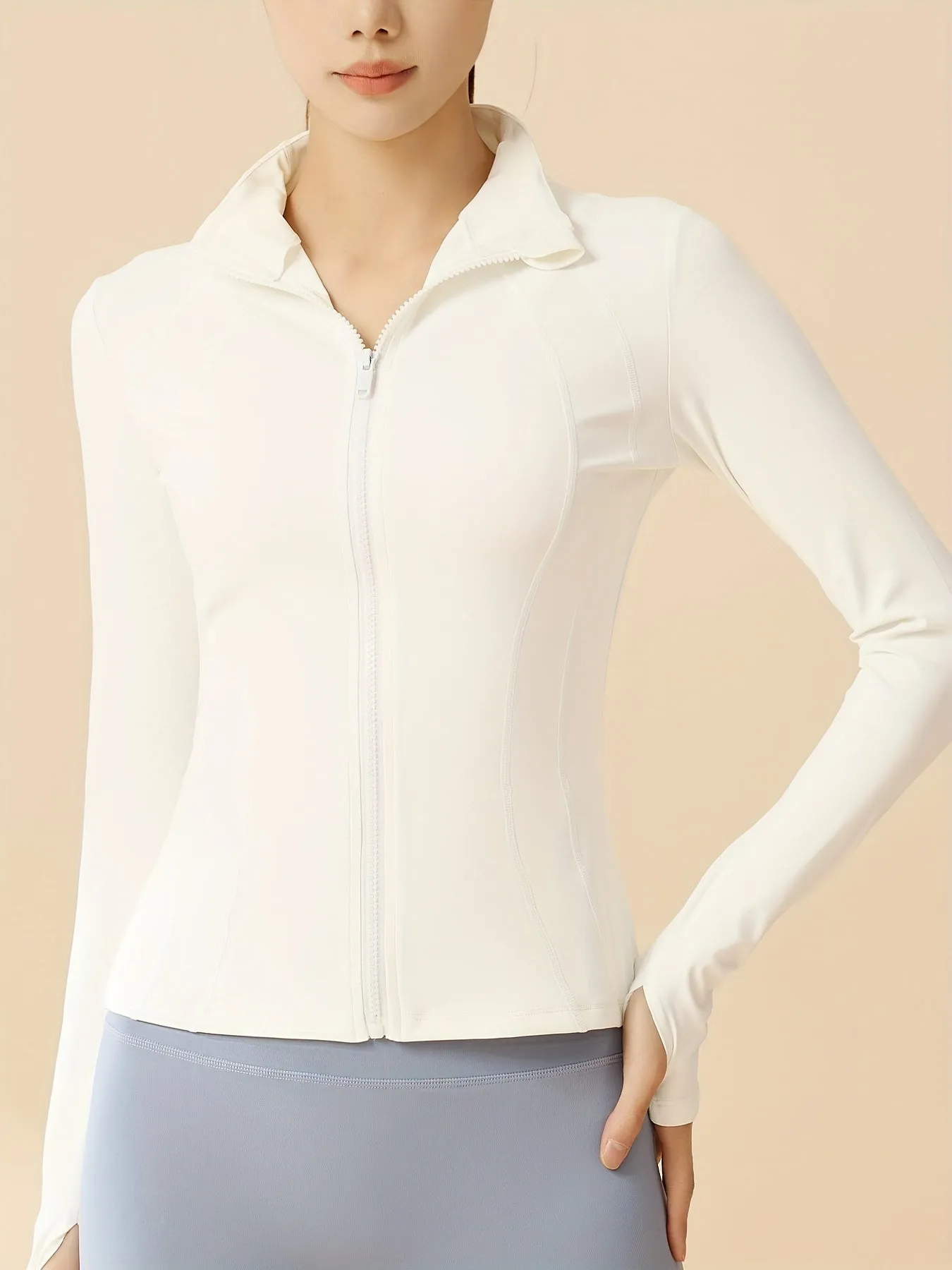 Grace | Cropped sportjack met ademende stof en staande kraag