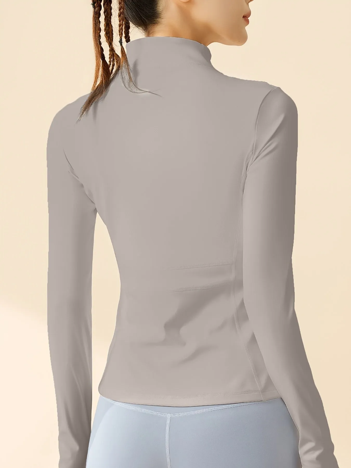 Grace | Cropped sportjack met ademende stof en staande kraag