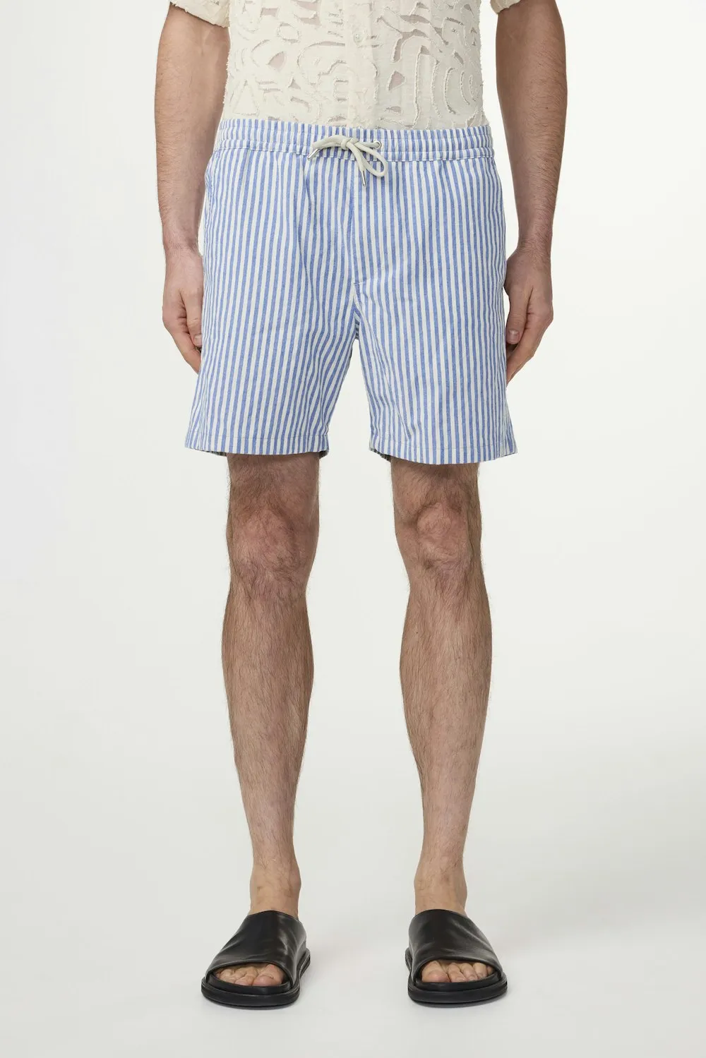 GREGOR DRAWSTRING SHORTS