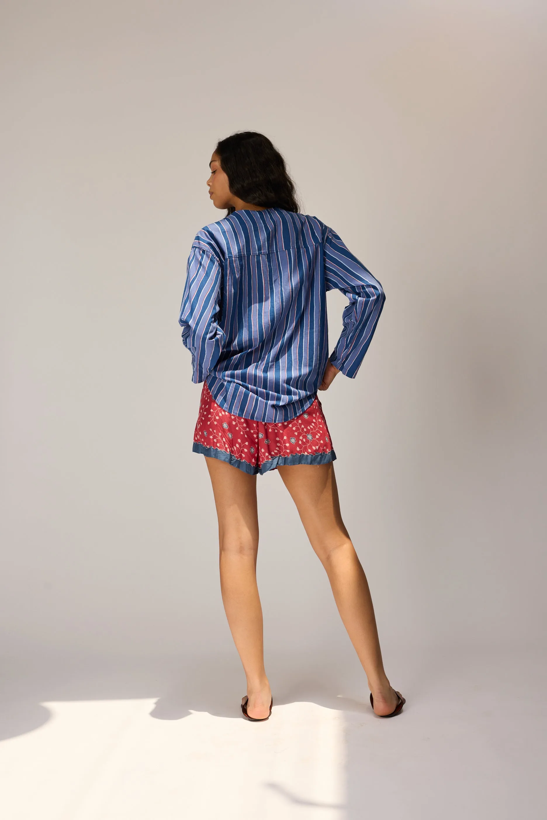 JASPER SHORT