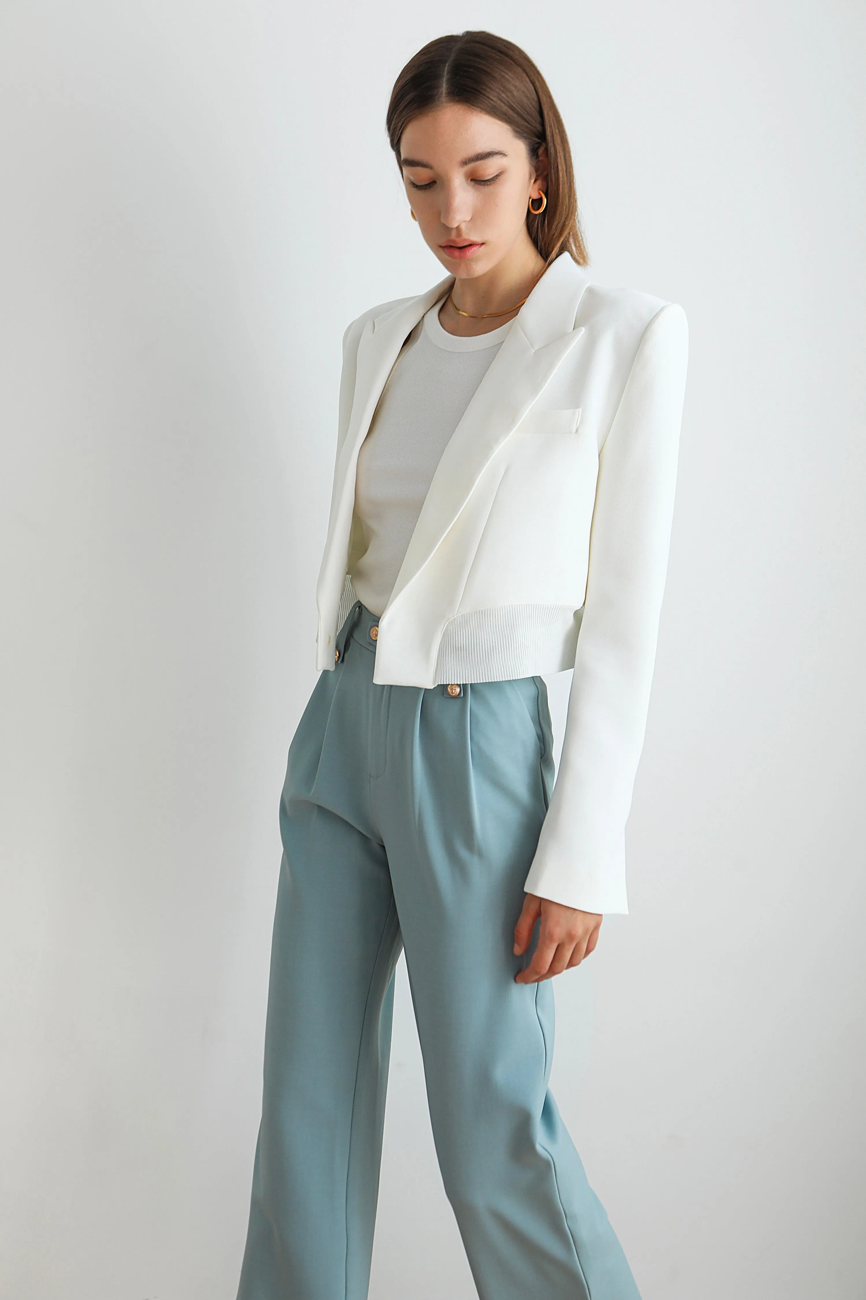 Kiera Cropped Blazer - White
