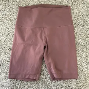 Lululemon biker shorts