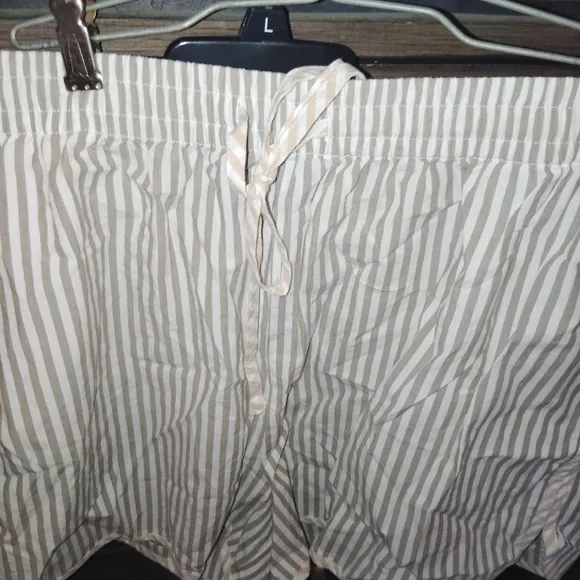 MADEWELL Crinkle Cotton Dolphin Hem Shorts XL
