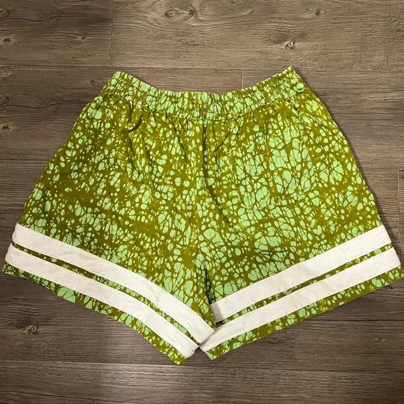 Maison Chateau Rouge The Shorts in Bubble Green XS