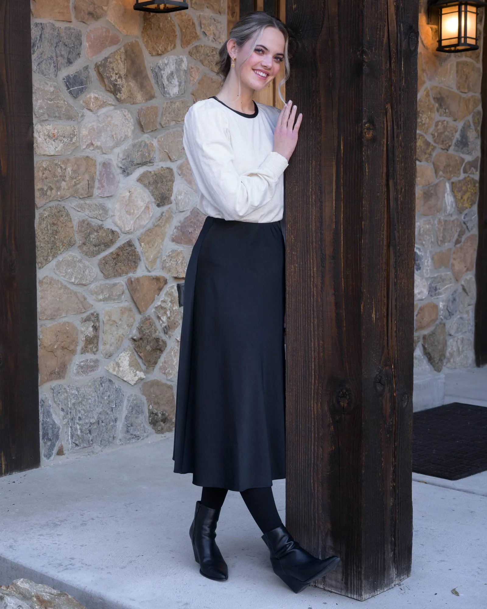 Mia Skirt