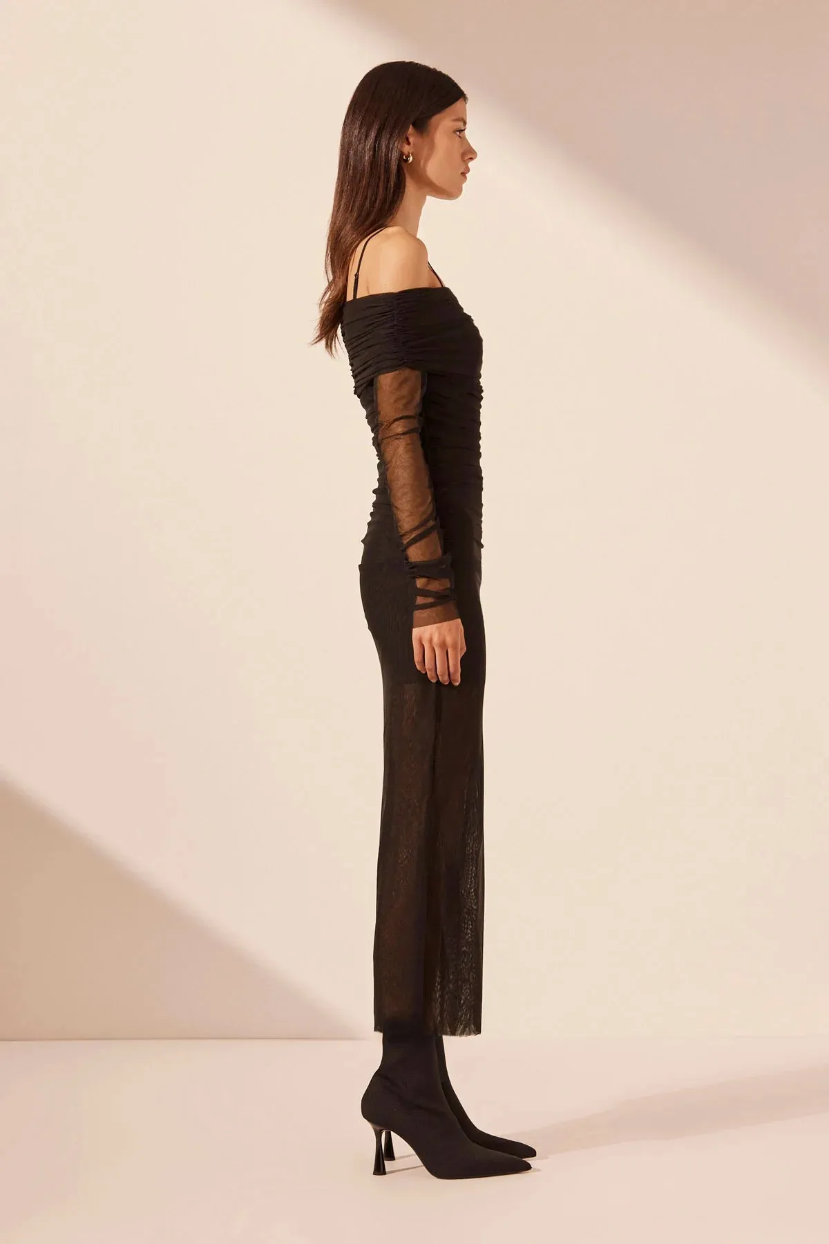 MIRA OFF SHOULDER MIDI