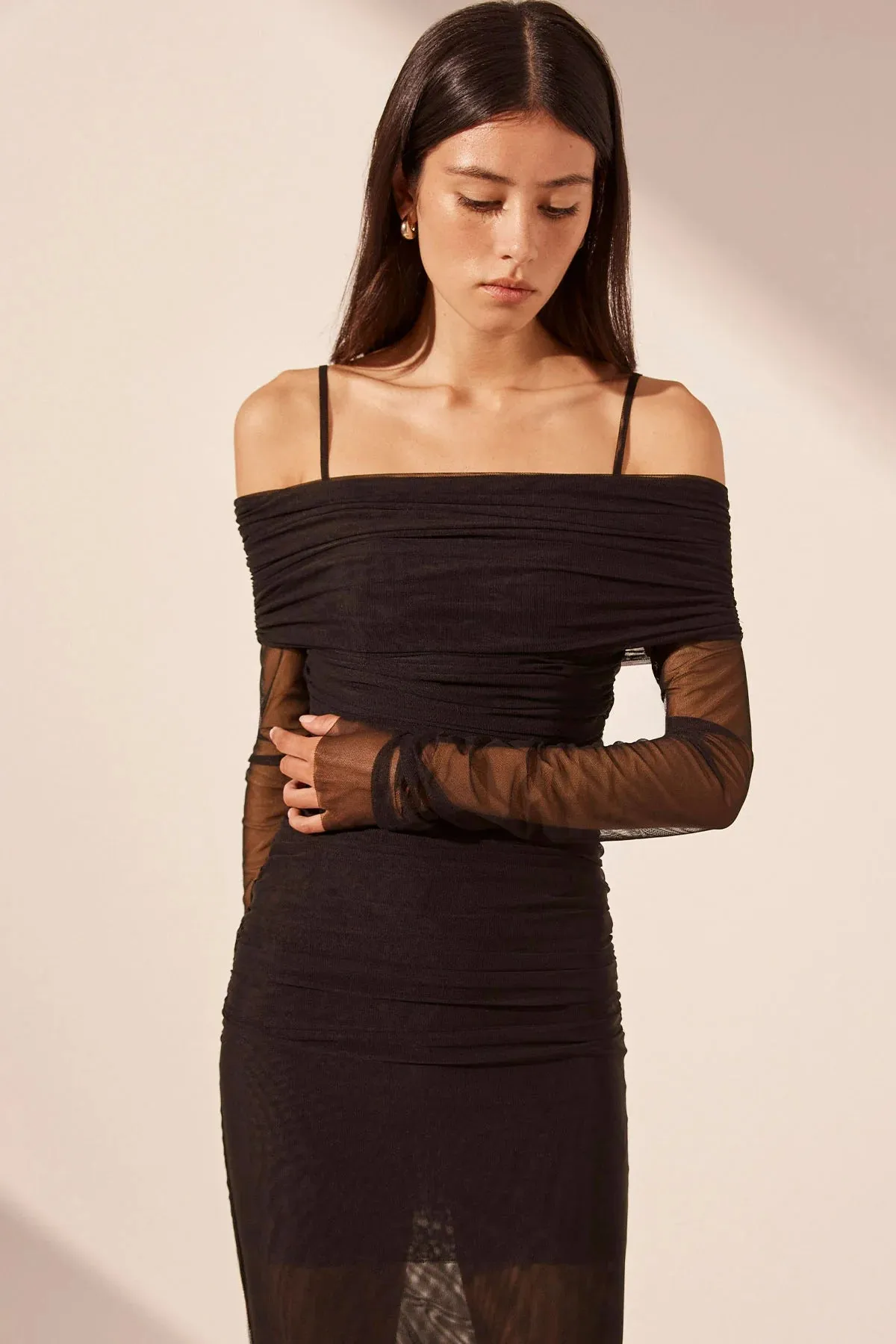 MIRA OFF SHOULDER MIDI