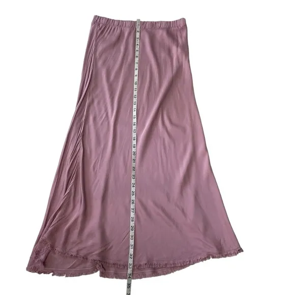 Nation Ltd Mabel Sateen Midi Slip Skirt Size Medium Elastic Waist, Raw Hem