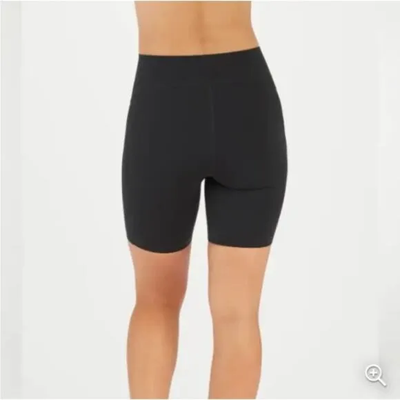 NEW Spanx every wear biker shorts with pockets black