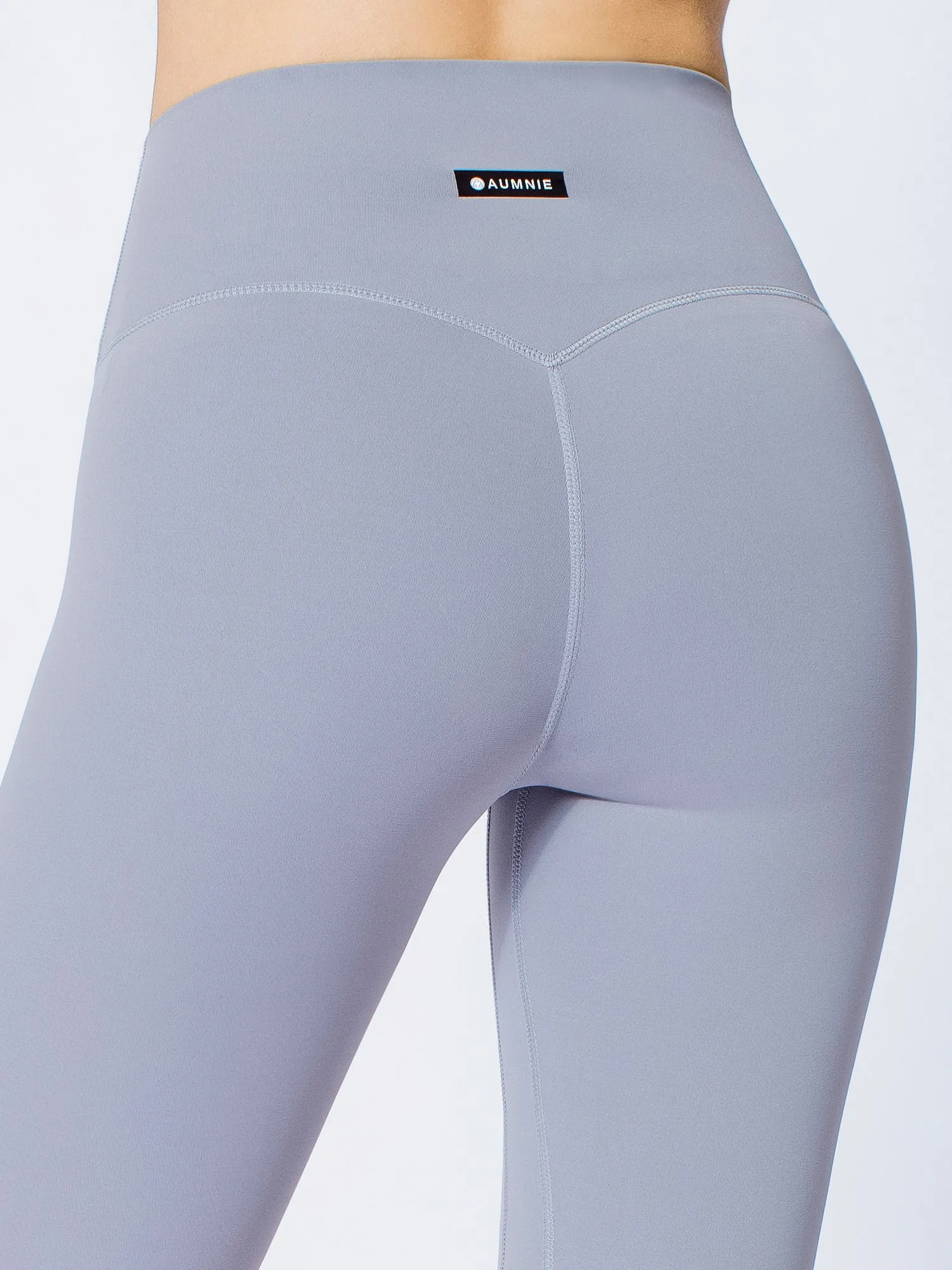 NUDE SHAPE BIKER SHORTS, LUNAR GREY