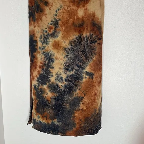 NWT Evereve Sundry Siene Tie Dye Midi Skirt