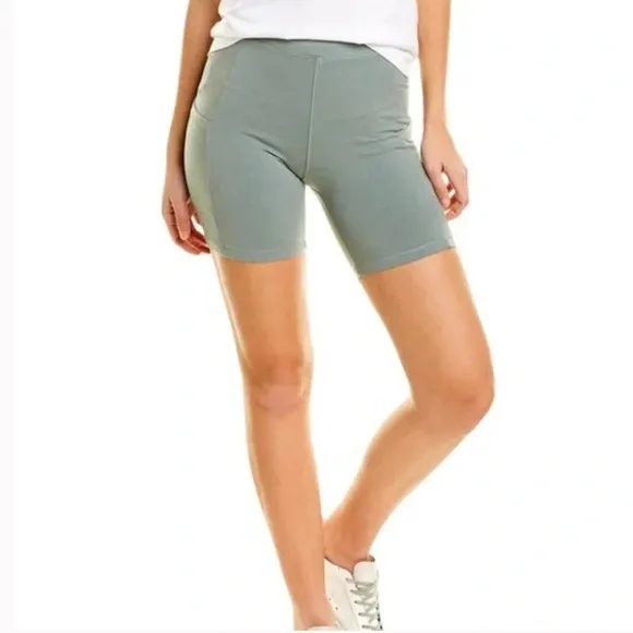 NWT Monrow Sage Green Biker Shorts with Pockets