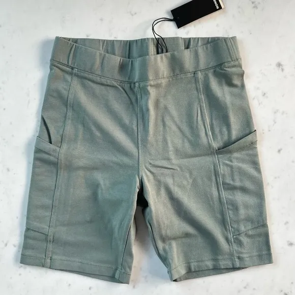 NWT Monrow Sage Green Biker Shorts with Pockets