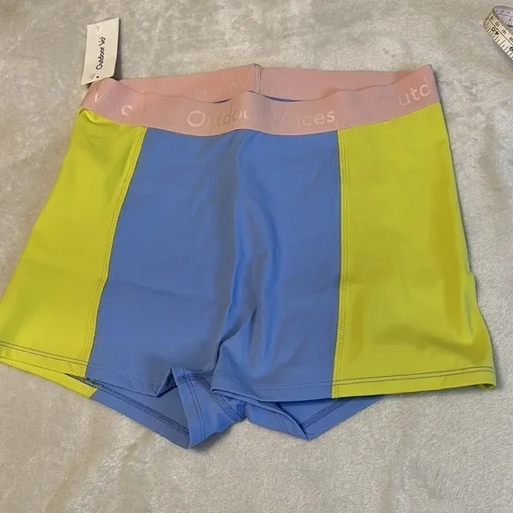 NWT Outdoor Voices 1.5 Zoom biker shorts Size S and L