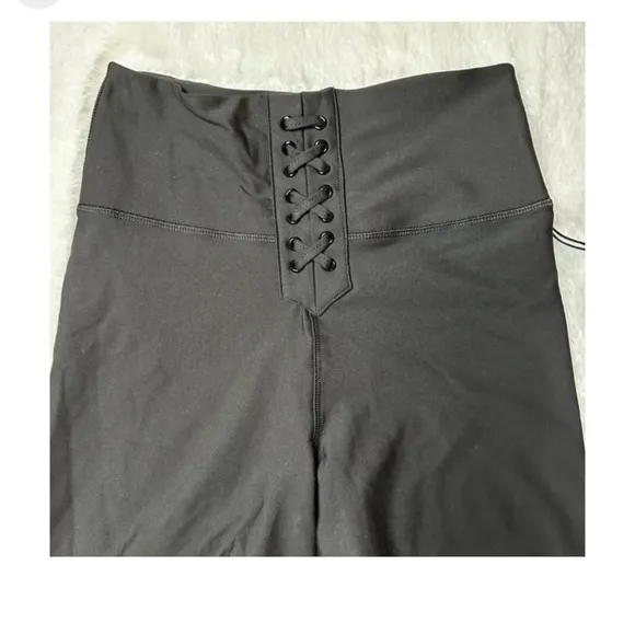 NWT WeWoreWhat Lace Up Biker Shorts 6.5” in Black Women’s Size M