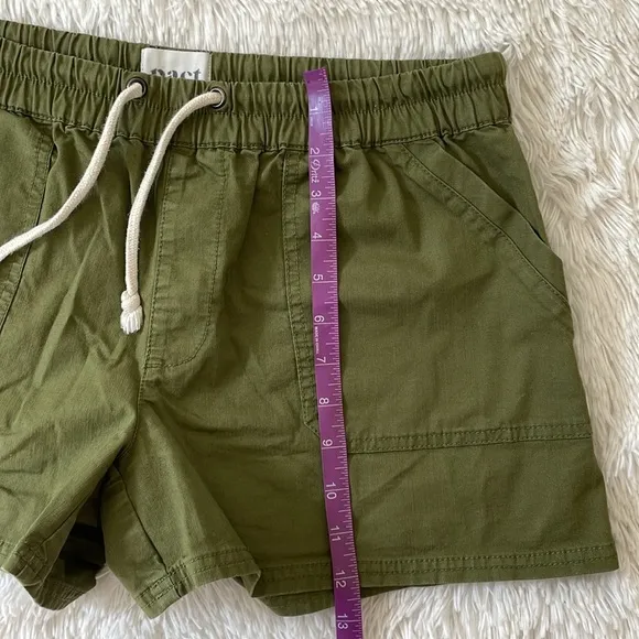 Pact Organic Cotton Women’s Drawstring Utility pockets Shorts Medium