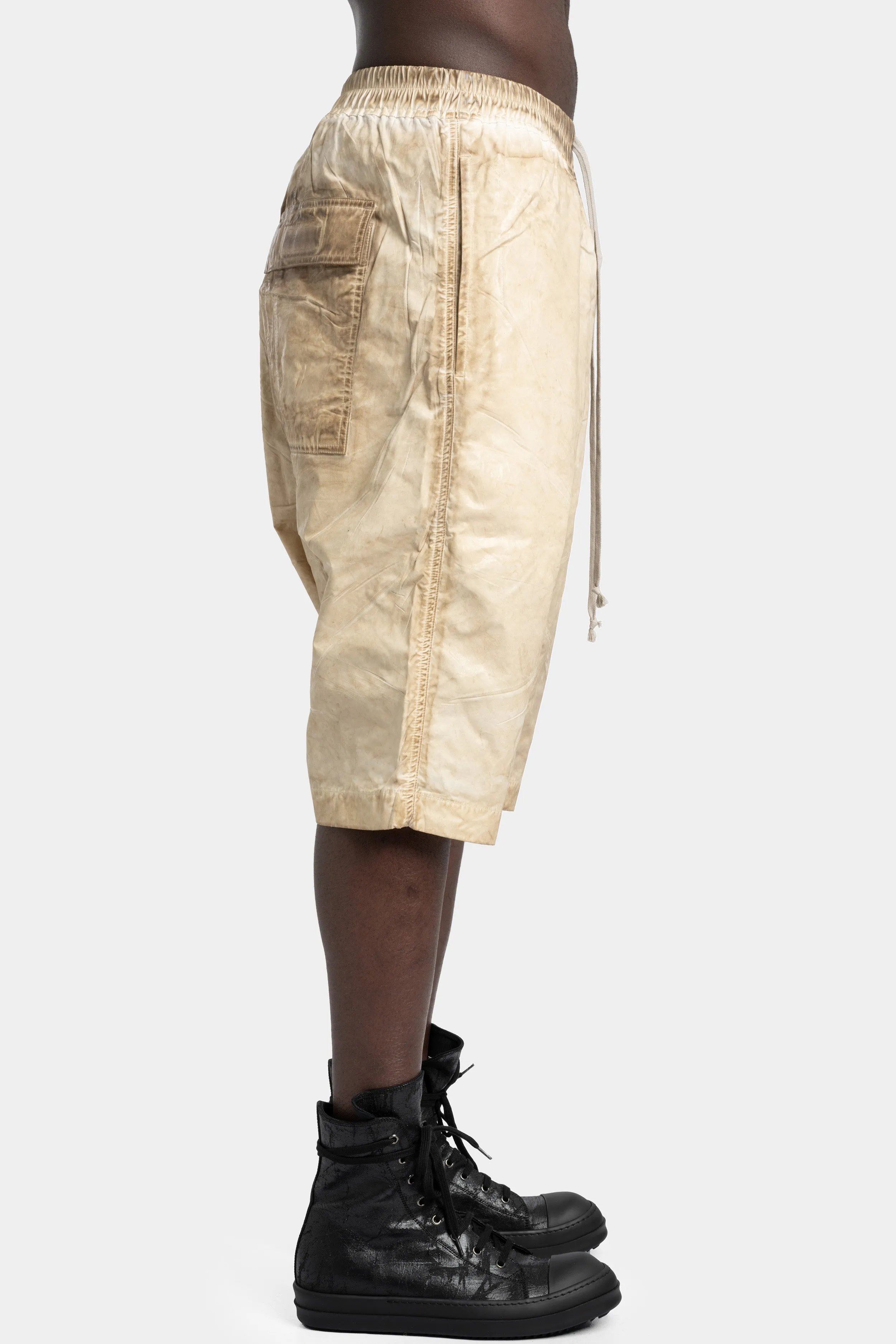 Pods shorts, Foil cotton poplin (PF) - Parchment