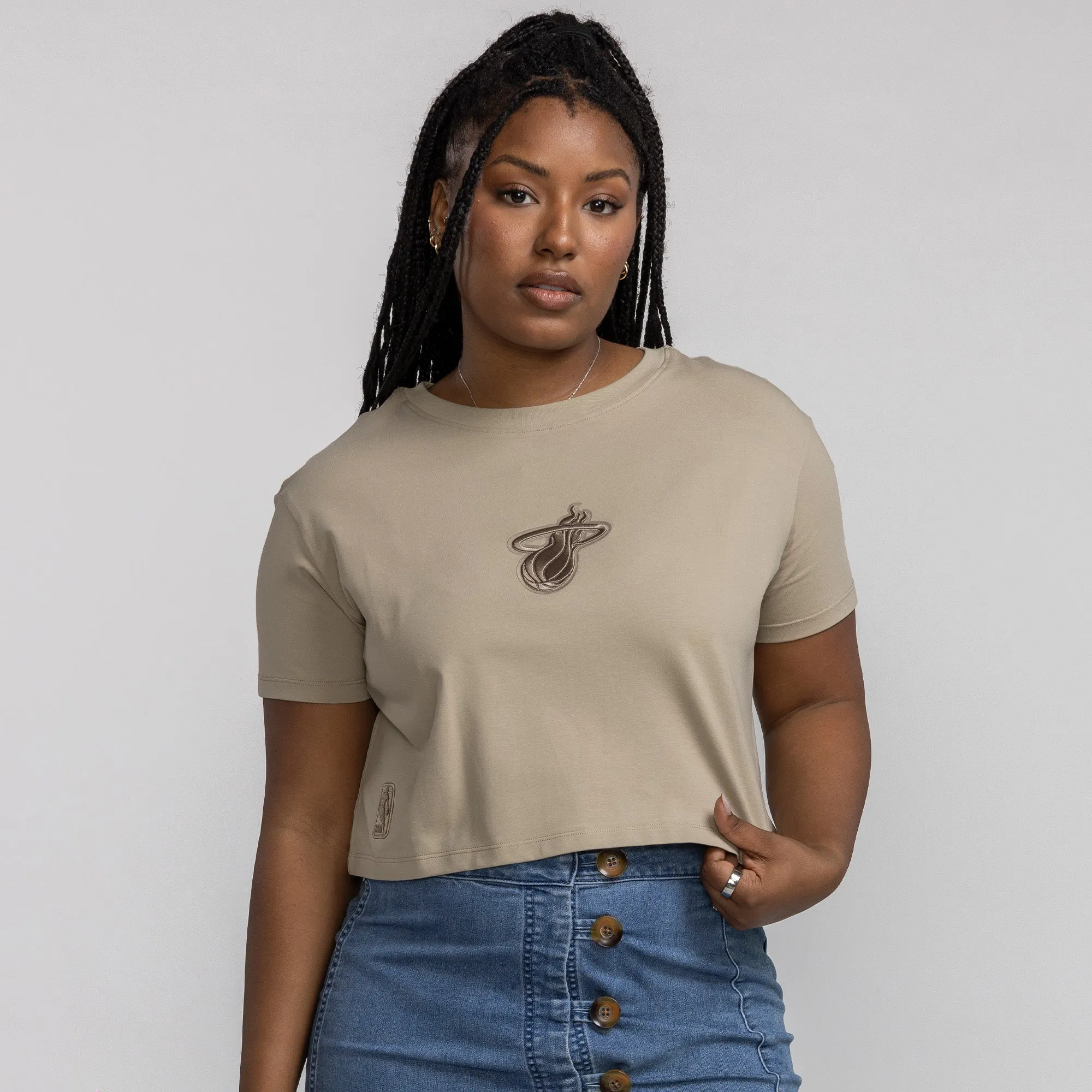 Pro Standard Miami HEAT Boxy Wingspan Women's Crop Tee