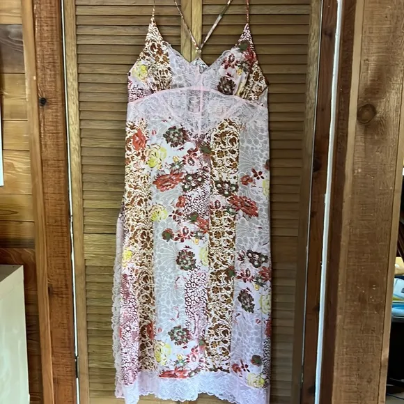 Right now midi slip L