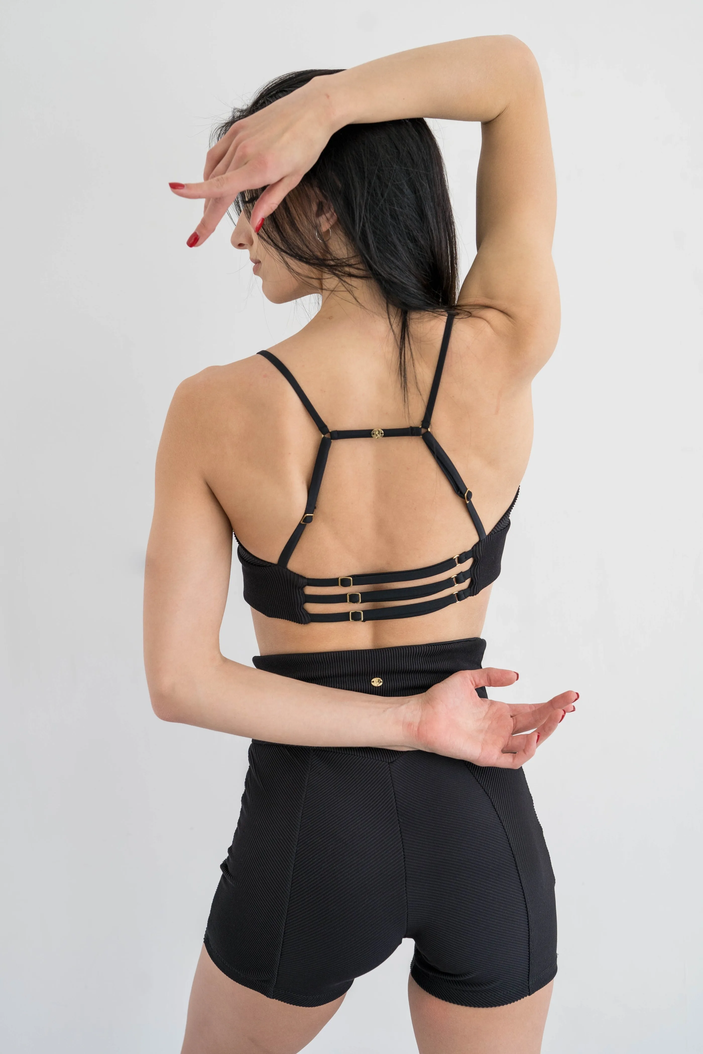 Serena Biker Shorts - Ribbed Black Matte
