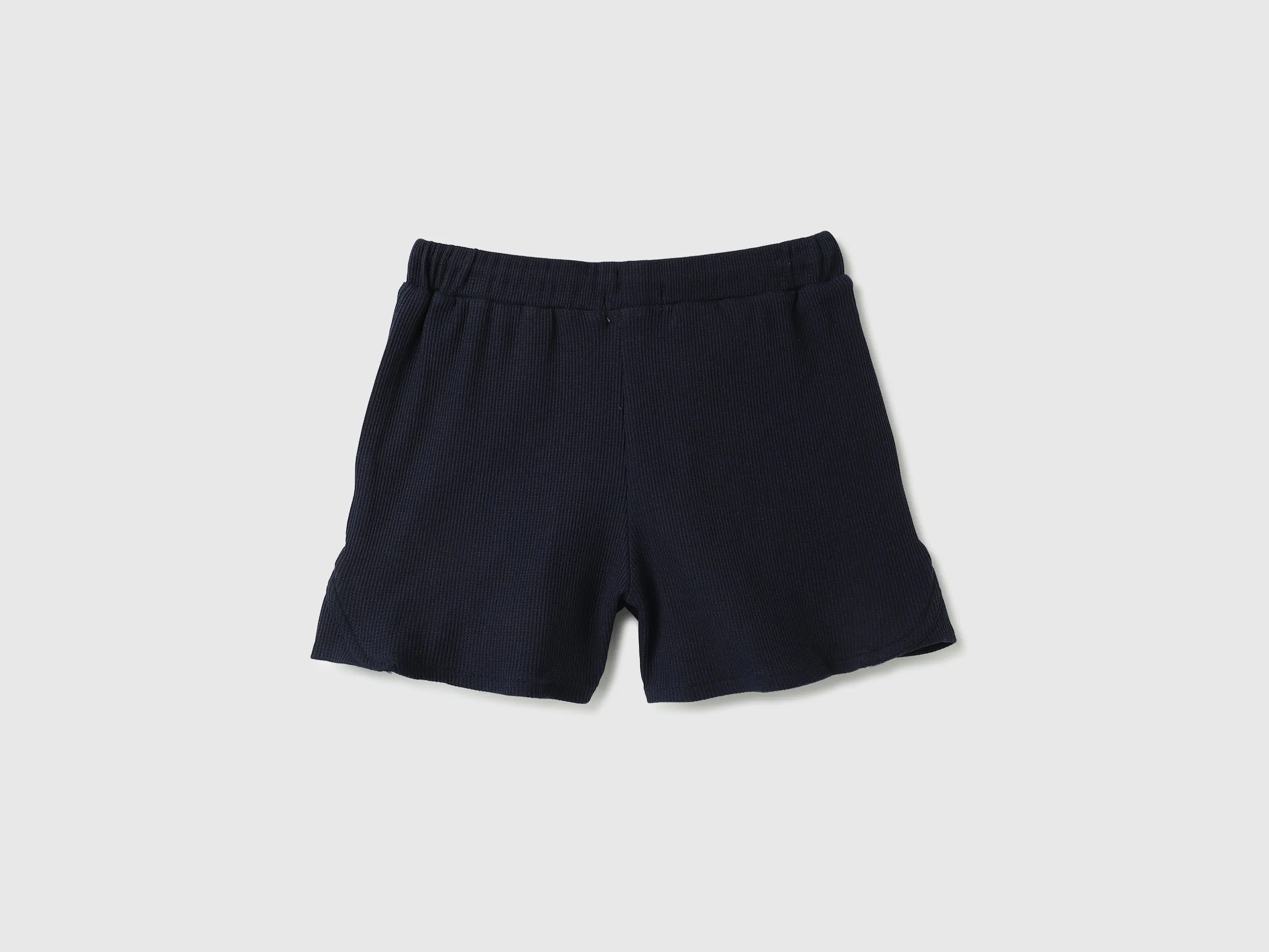 Solid Drawstring Regular-Fit Shorts