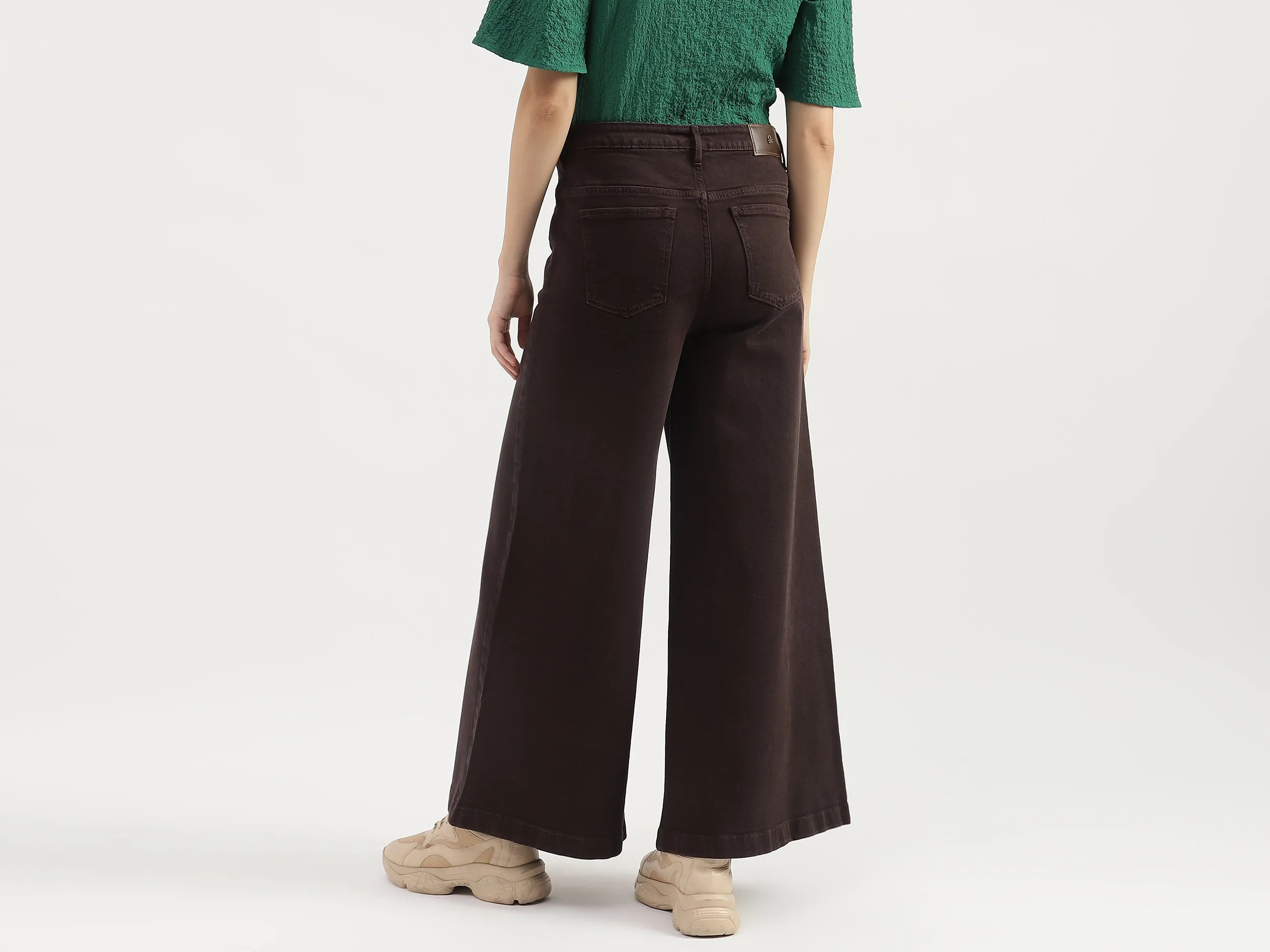 Solid Wide Leg Fit Trousers
