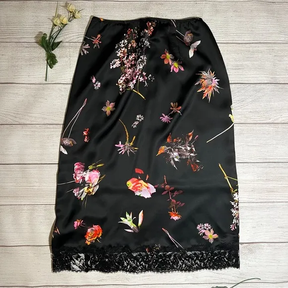 Victoria Secret Floral Side Slit Button Lace Midi Skirt