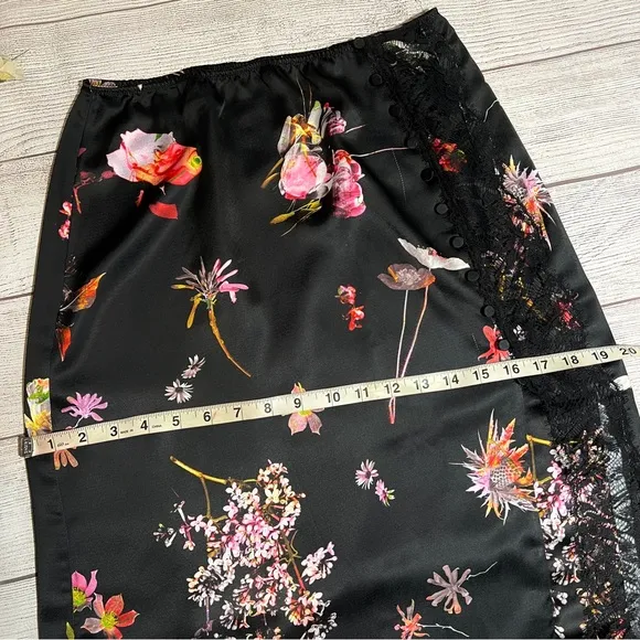 Victoria Secret Floral Side Slit Button Lace Midi Skirt