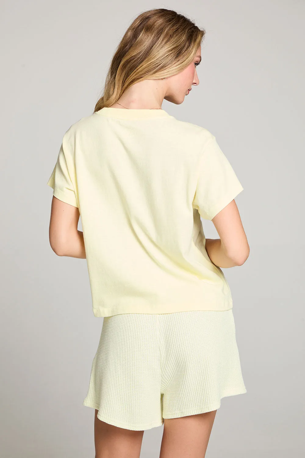 Vino Tee