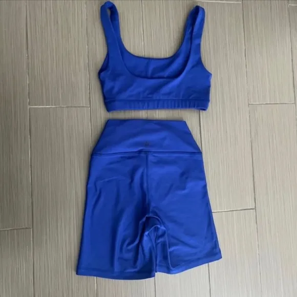 WeWoreWhat workout set