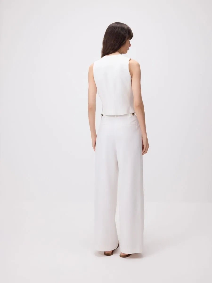 Wide leg trousers