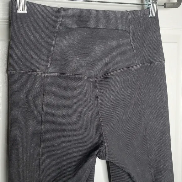 Zella Gray Snow Wash Acid Wash High Rise Ribbed Biker Shorts