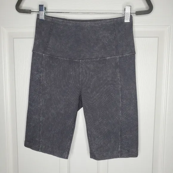 Zella Gray Snow Wash Acid Wash High Rise Ribbed Biker Shorts