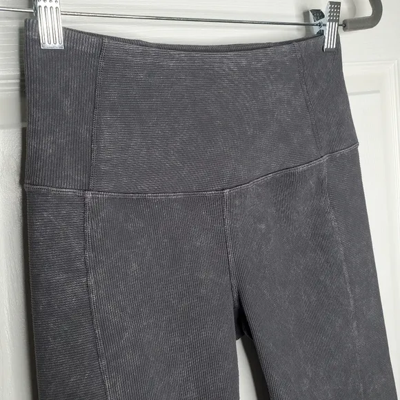Zella Gray Snow Wash Acid Wash High Rise Ribbed Biker Shorts